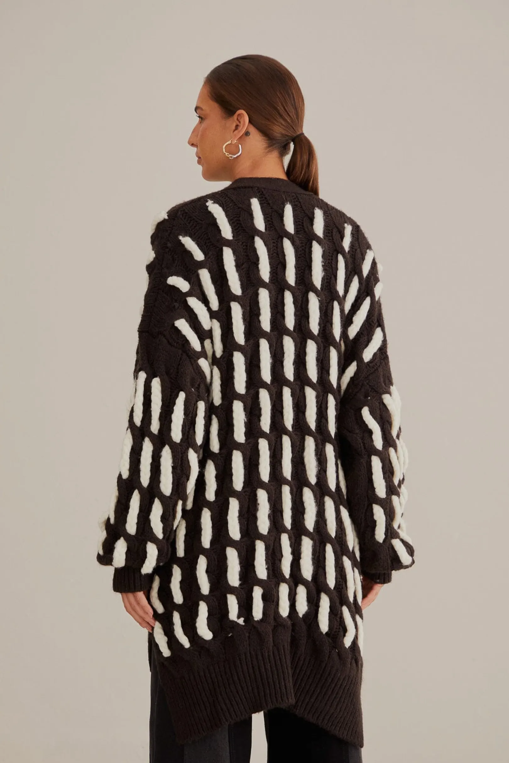FARM Rio BLACK AND WHITE TEXTURED KNIT CARDIGAN Flash Sale