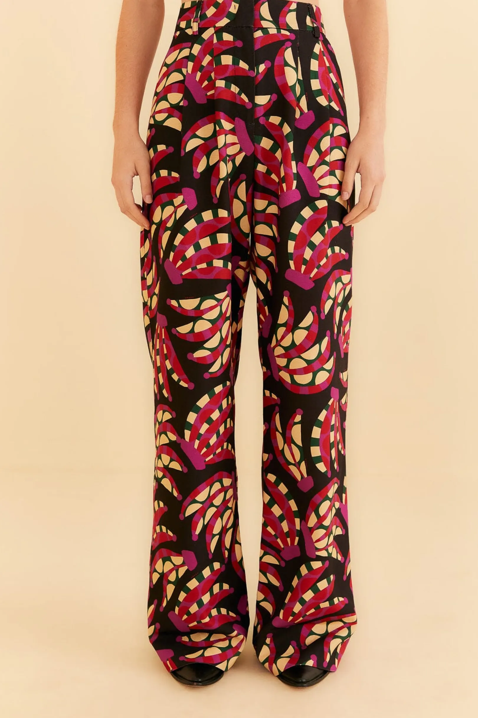 FARM Rio BLACK BANANA DOTS LOW WAISTED PANTS Fashion