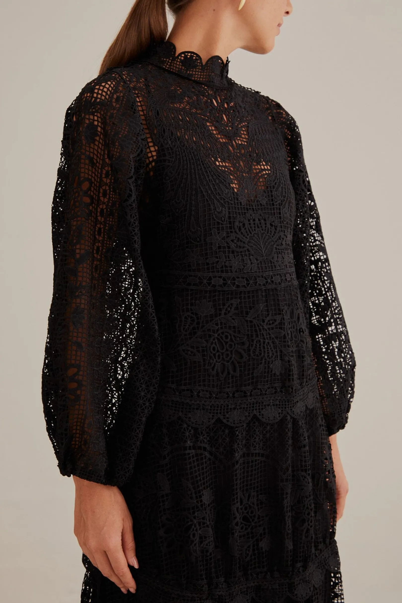 FARM Rio BLACK GUIPURE LONG SLEEVE MAXI DRESS New