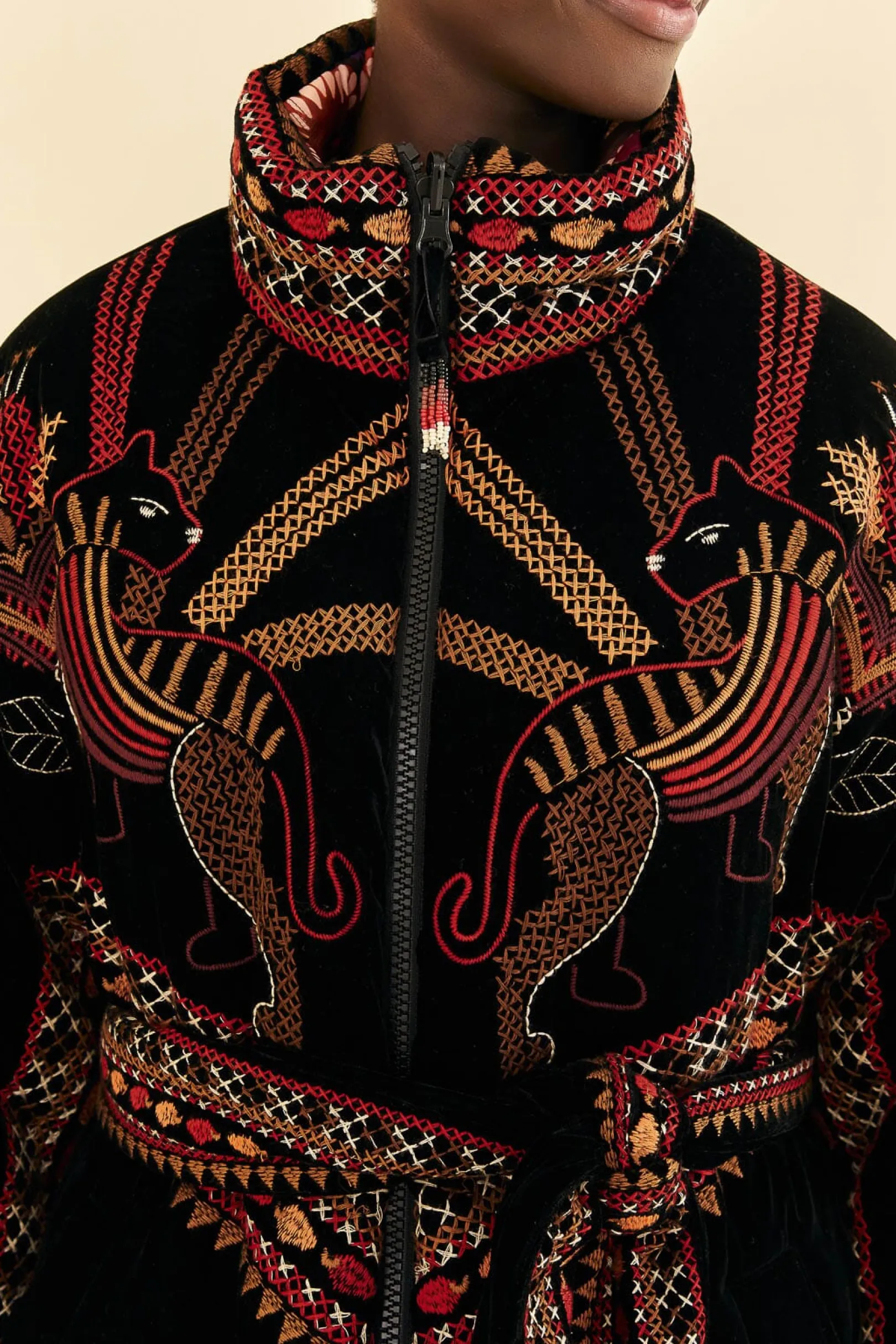 FARM Rio BLACK NATURE BEAUTY EMBROIDERED PUFFER JACKET Hot