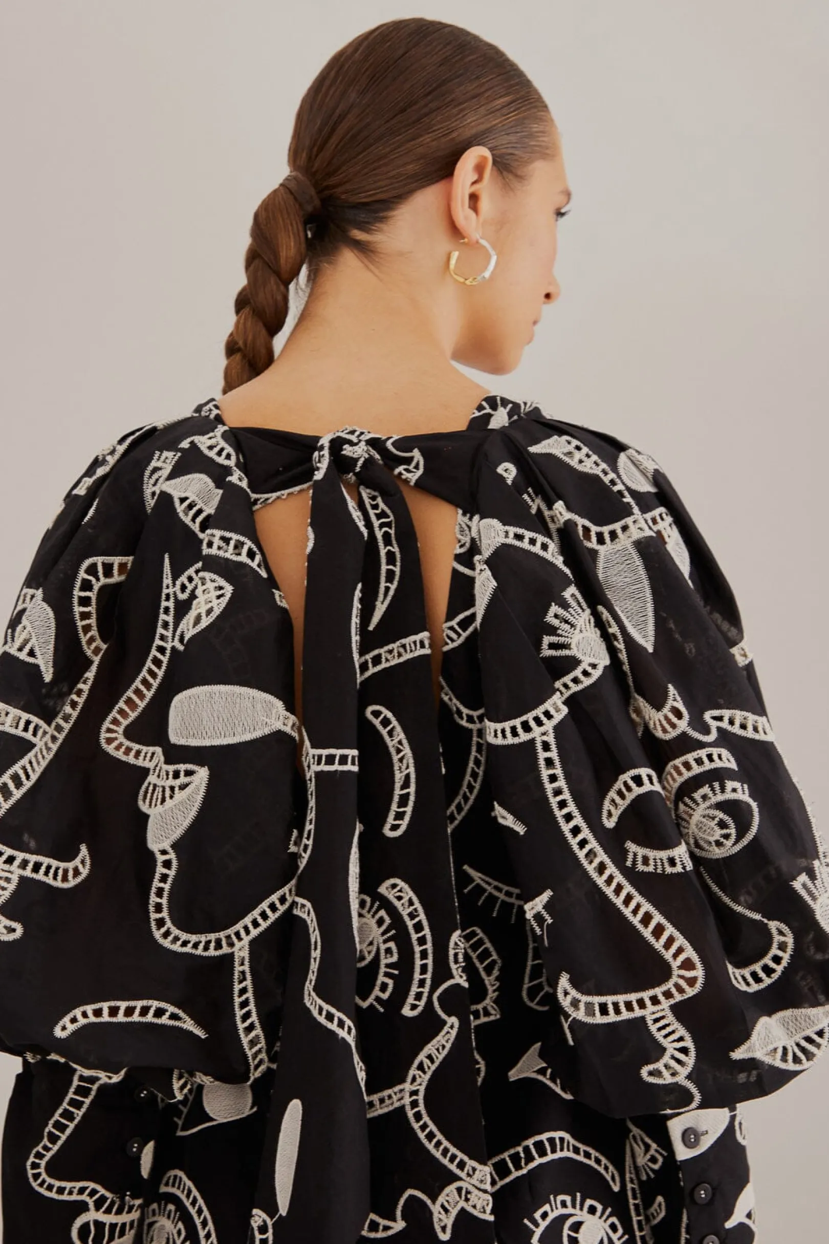 FARM Rio BLACK RICHELIEU FACES MINI DRESS Online