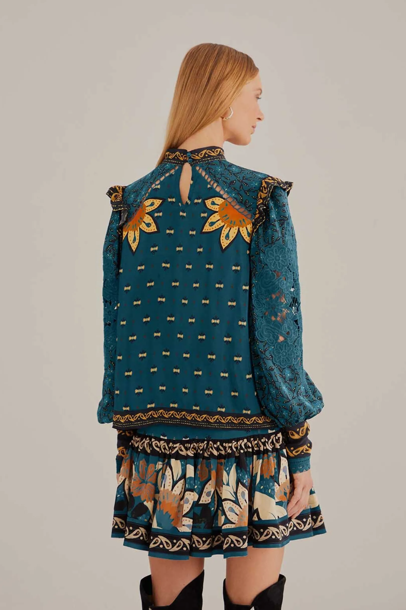FARM Rio BLUE AINIKA CHILL LONG SLEEVE BLOUSE Store