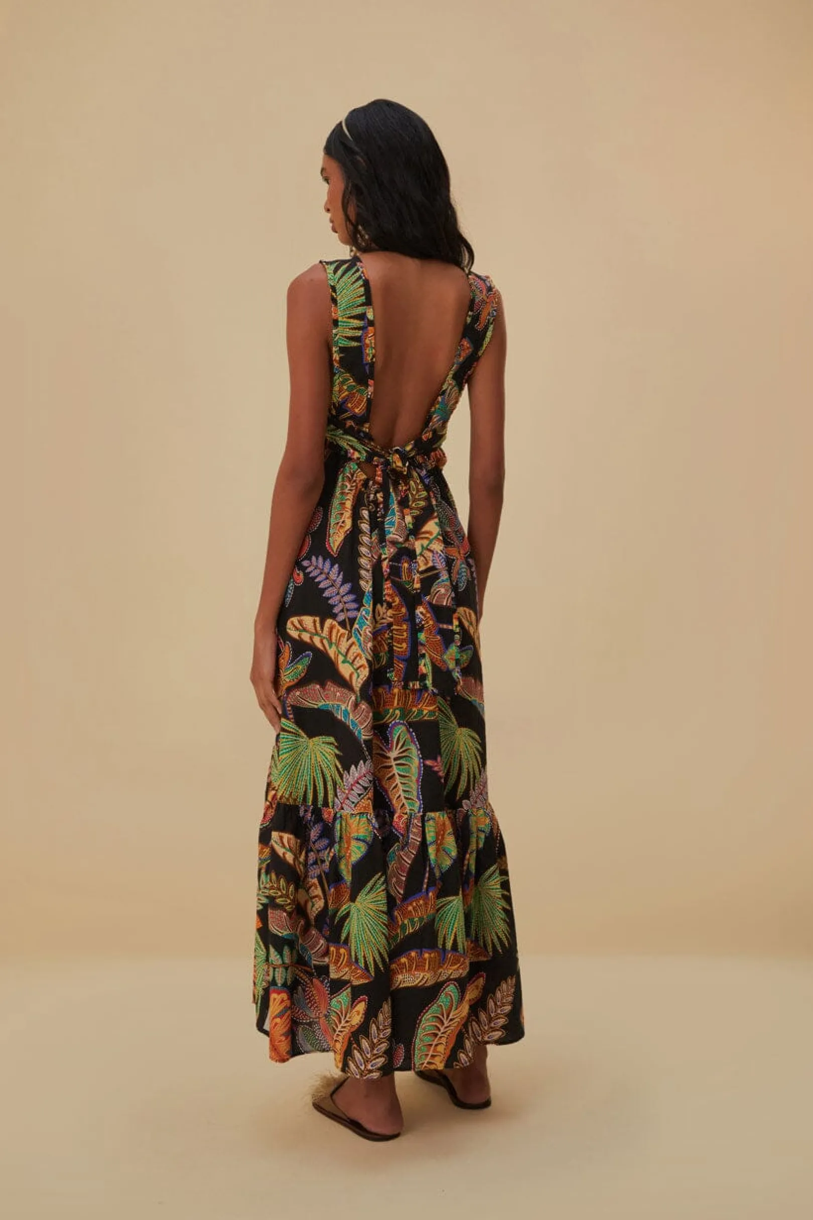 FARM Rio COOL FOLIAGE BLACK SLEEVELESS MAXI DRESS Clearance