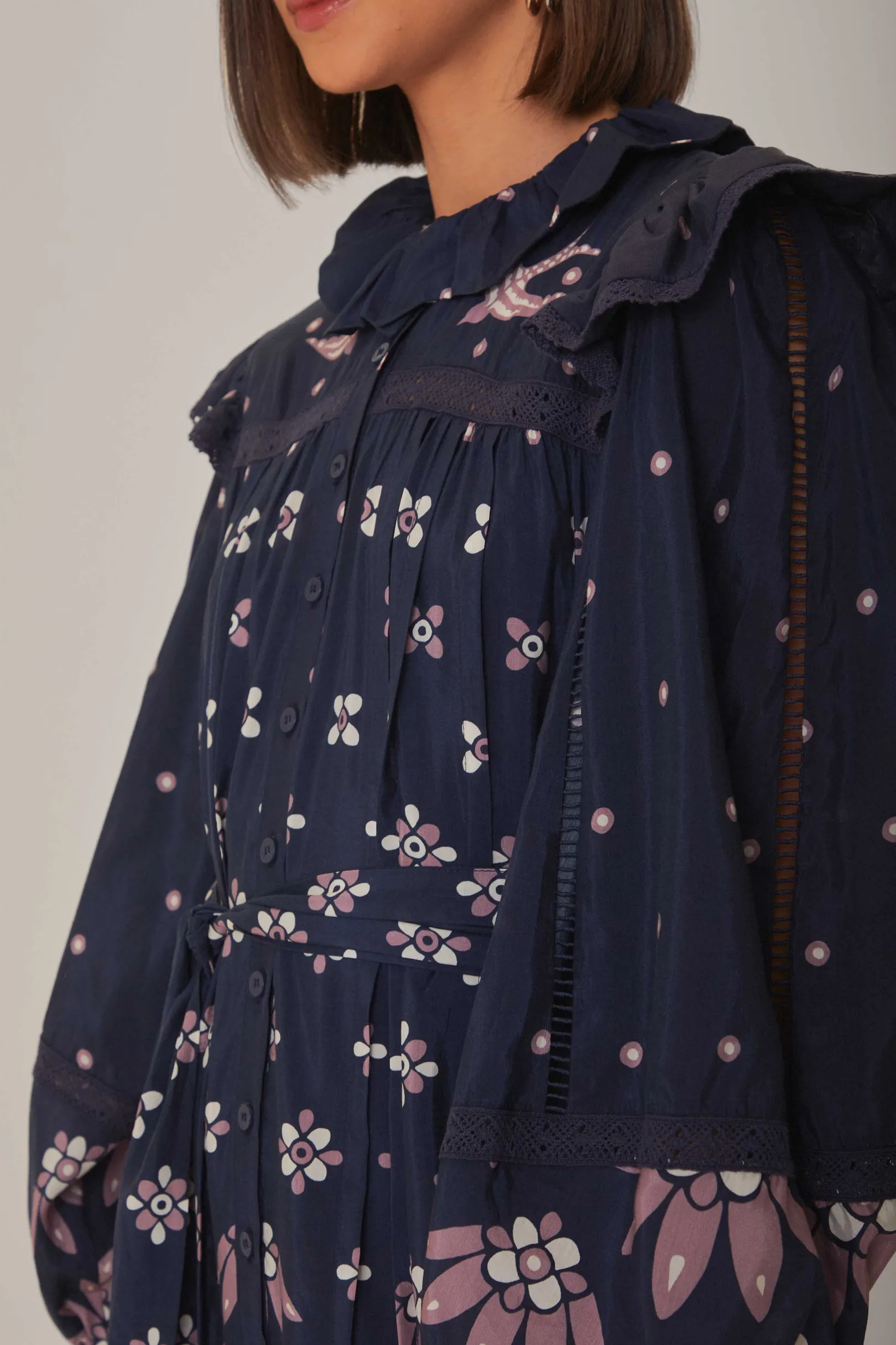 FARM Rio DARK BLUE AINIKA MARTINA LONG SLEEVE MIDI DRESS Clearance