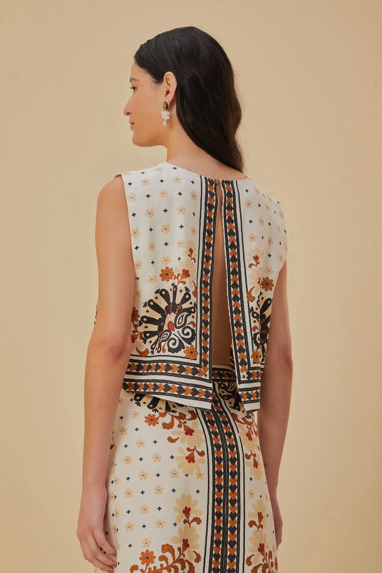FARM Rio FLOWER FAN TAPESTRY OFF-WHITE CROPPED Store