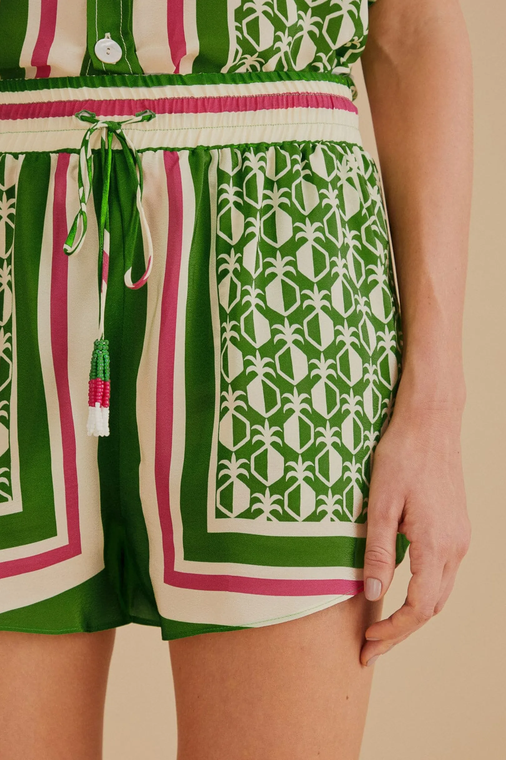 FARM Rio GREEN PINEAPPLE SCARF SHORTS Online