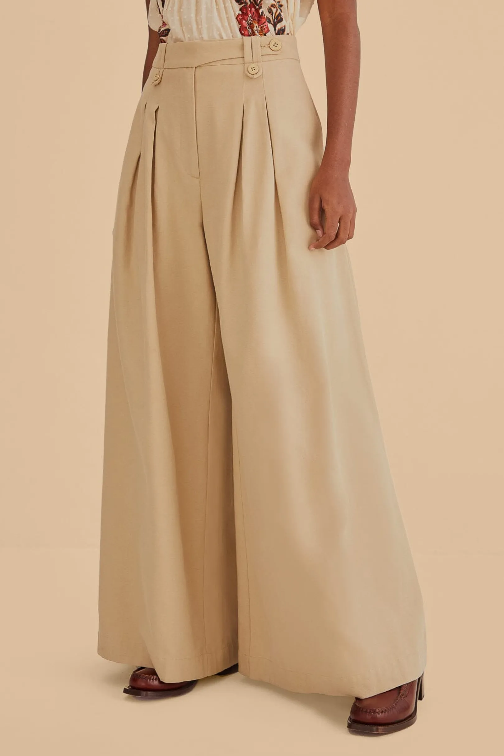 FARM Rio KAKHI HIGH WAIST PANTS Clearance