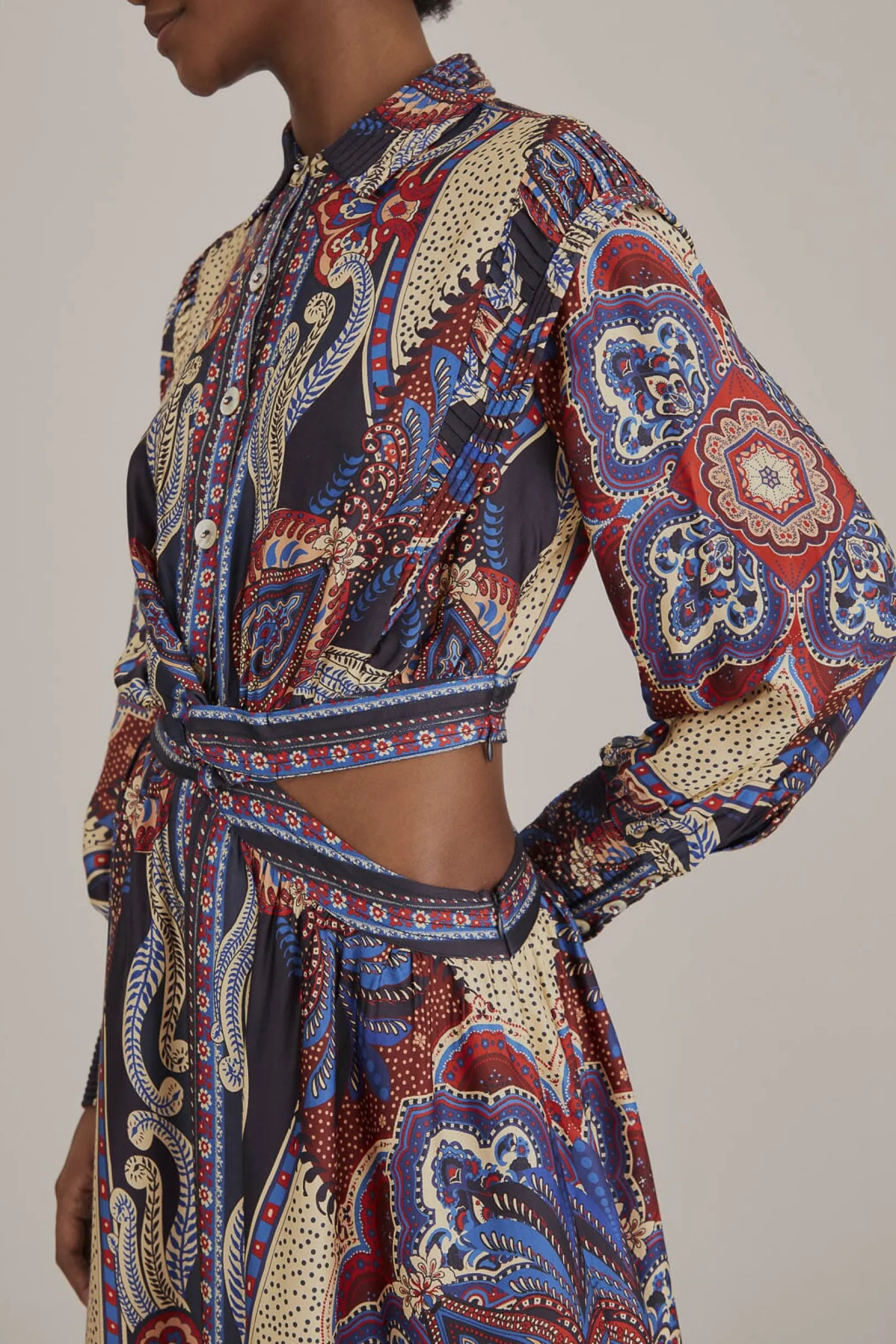 FARM Rio MULTICOLOR ENERGY SCARF CUT-OUT MAXI DRESS Hot