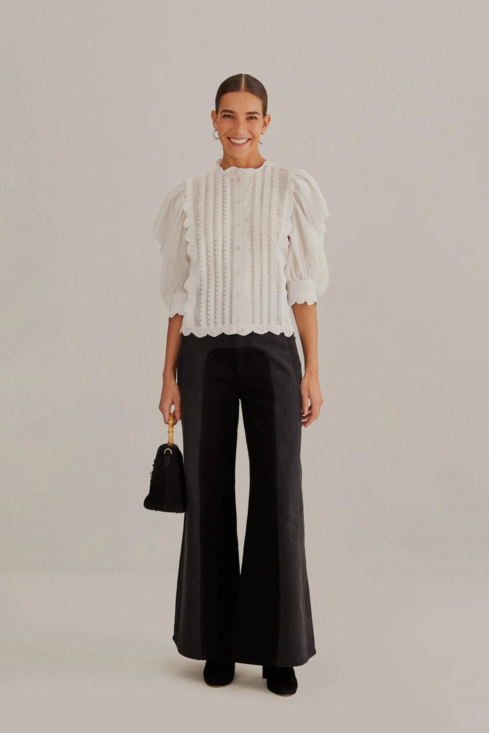FARM Rio OFF-WHITE SHORT SLEEVE PLEATED BLOUSE Best
