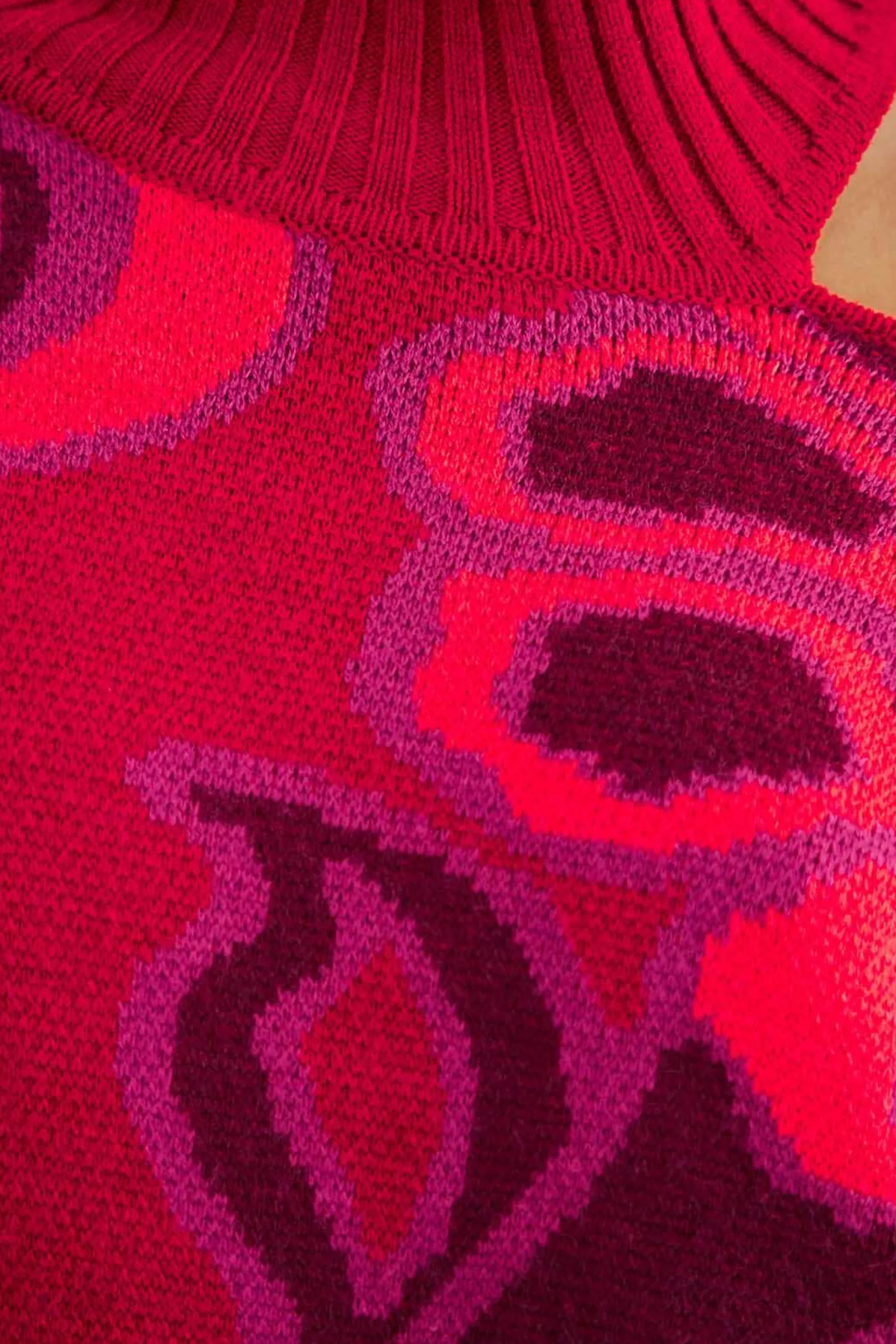 FARM Rio PINK BOLD FLORAL KNIT SWEATER Cheap