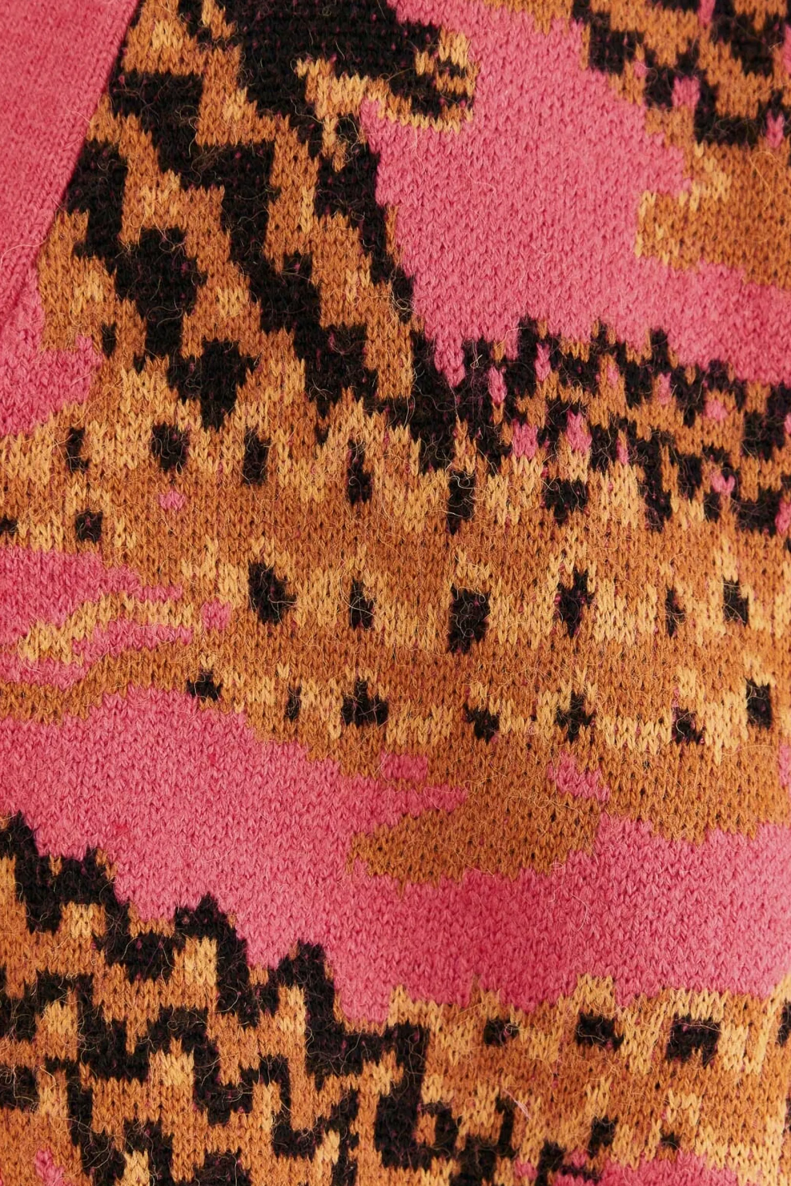 FARM Rio PINK CROCO KNIT CARDIGAN New