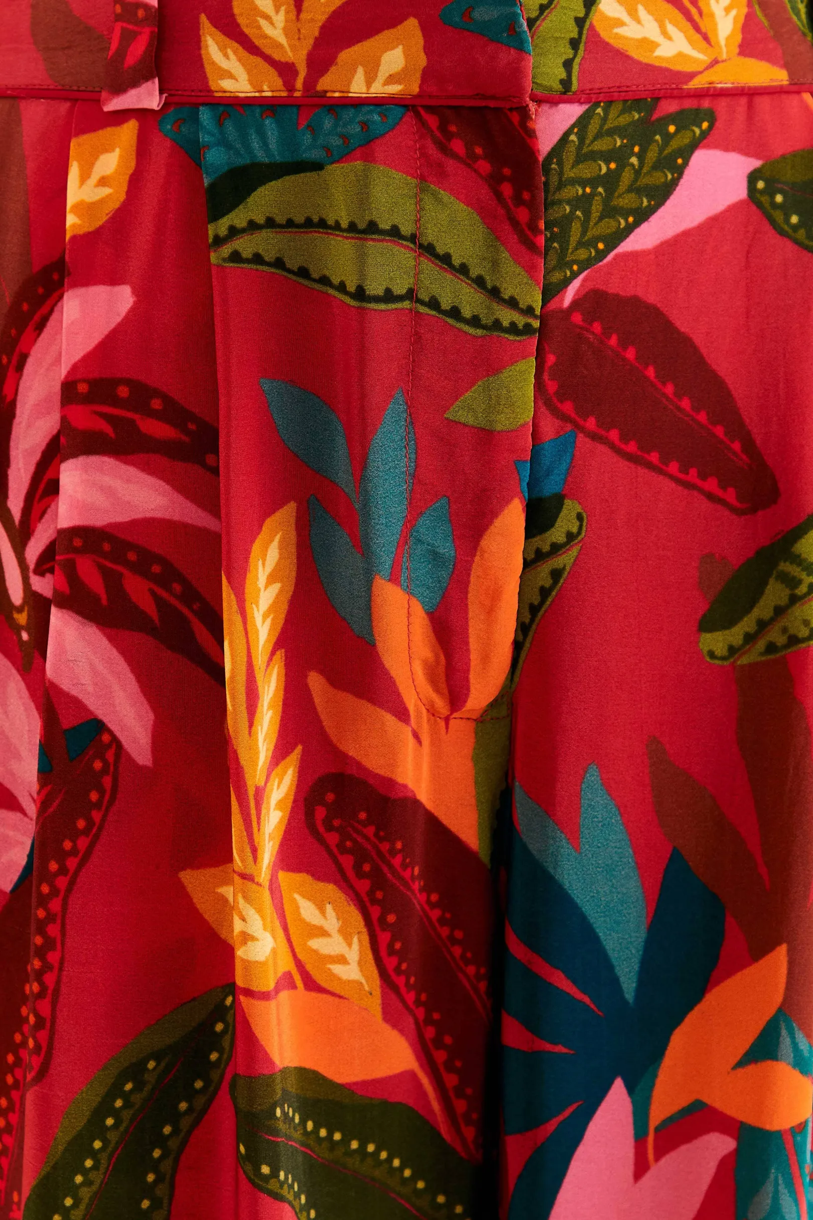 FARM Rio RED ROOSTER LEAVES PANTS Store