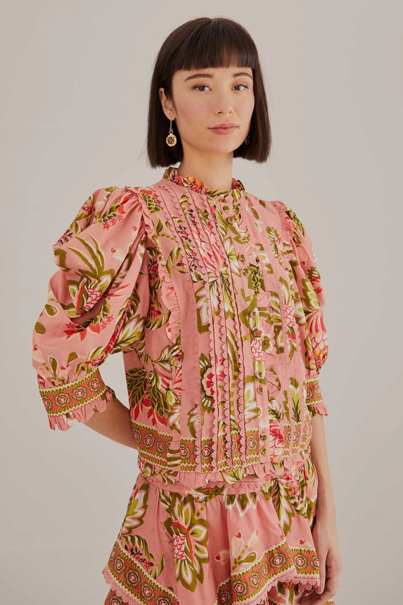 FARM Rio SOFT PINK AURA FLORAL SHORT SLEEVE BLOUSE Cheap