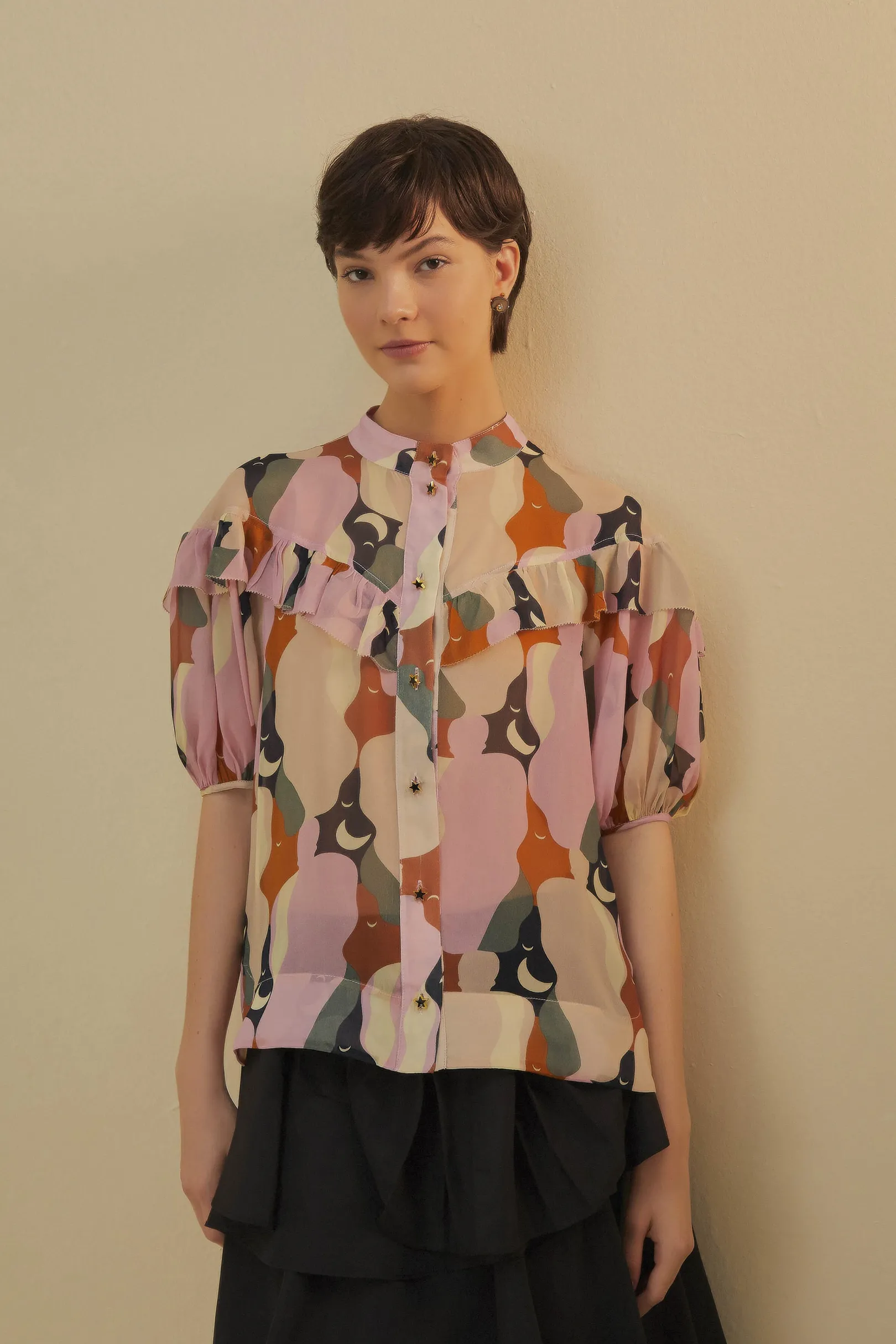 FARM Rio THE KISS MULTICOLOR SHORT SLEEVE BLOUSE Best Sale