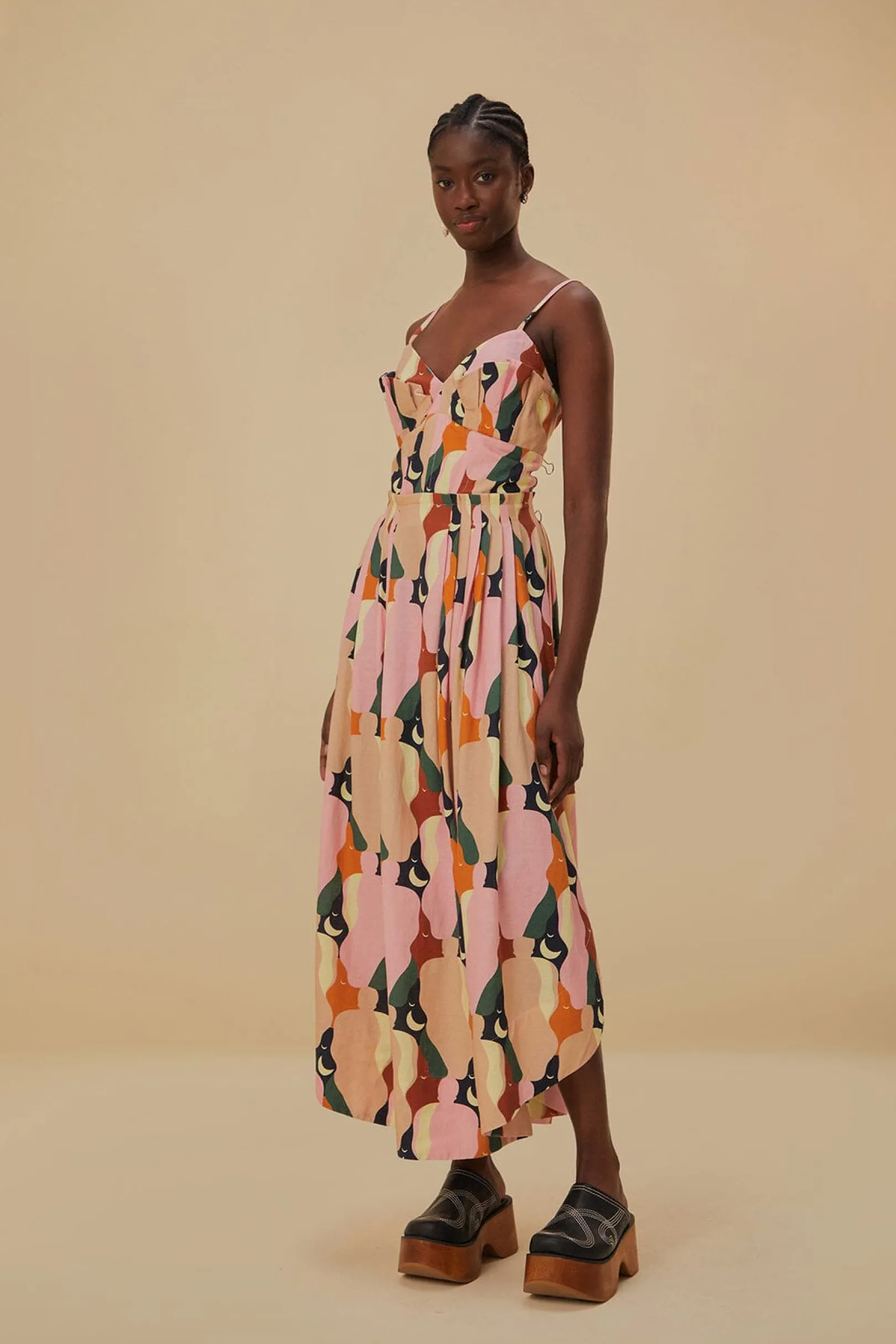 FARM Rio THE KISS MULTICOLOR SLEEVELESS MIDI DRESS Hot