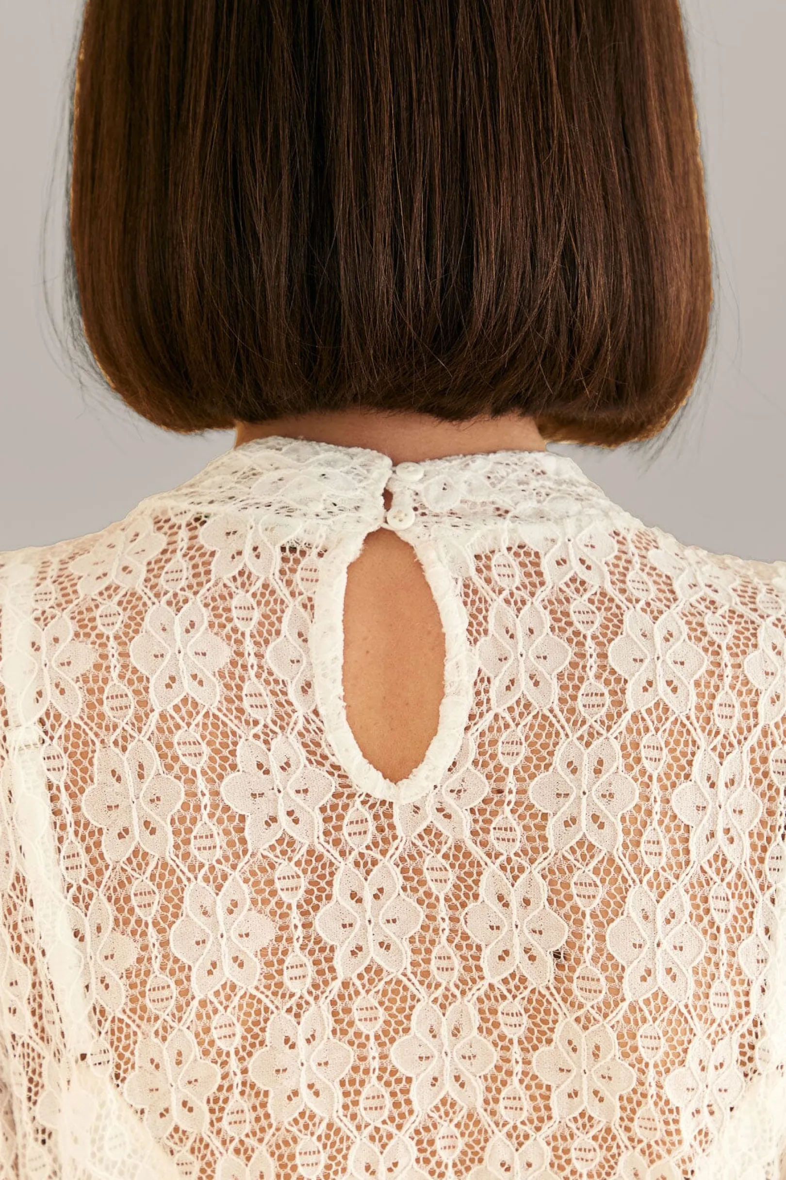 FARM Rio WHITE LACE LONG SLEEVE BLOUSE Hot